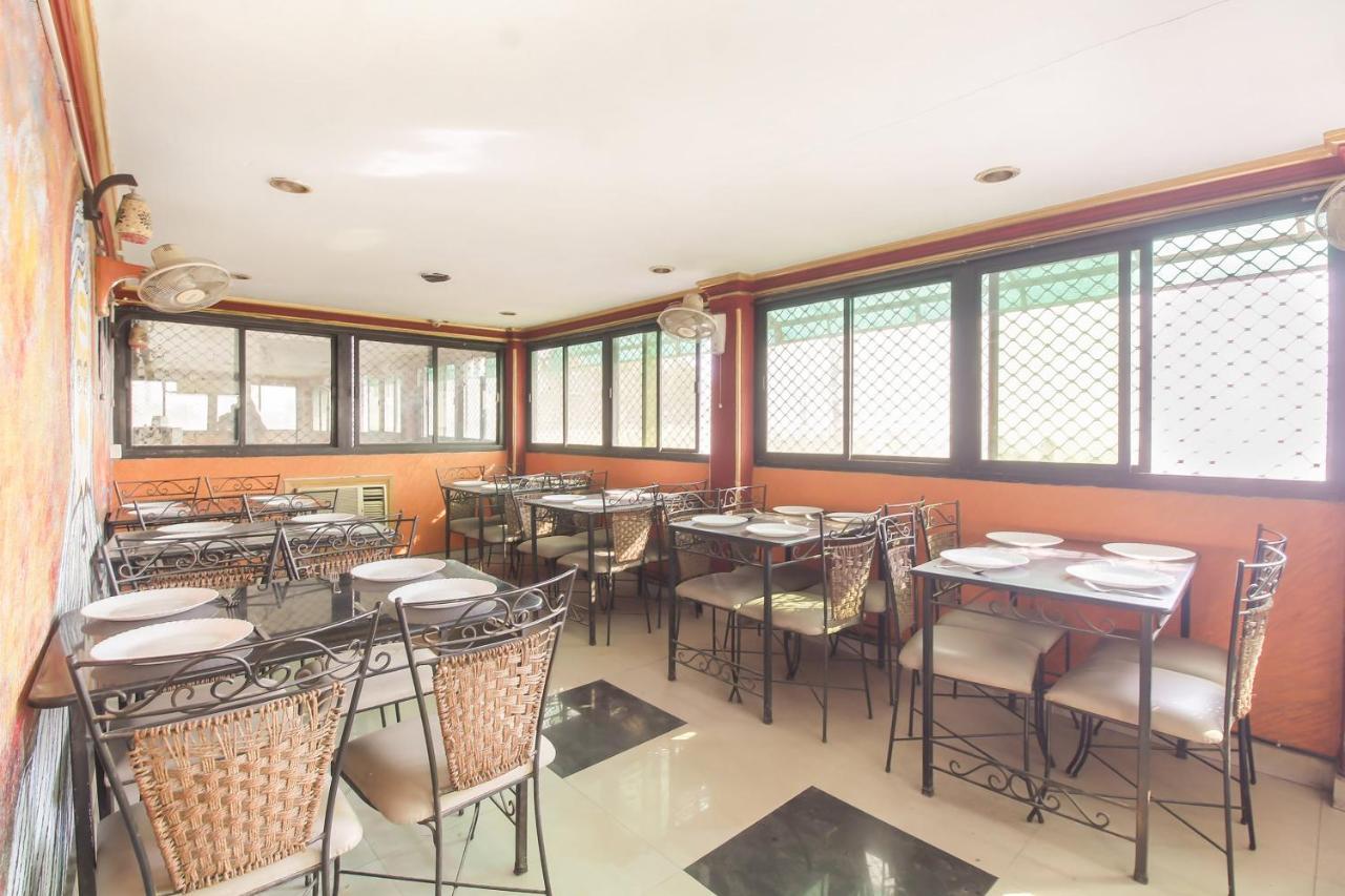 Oyo 11389 Hotel Ng Palace Dźajpur Zewnętrze zdjęcie